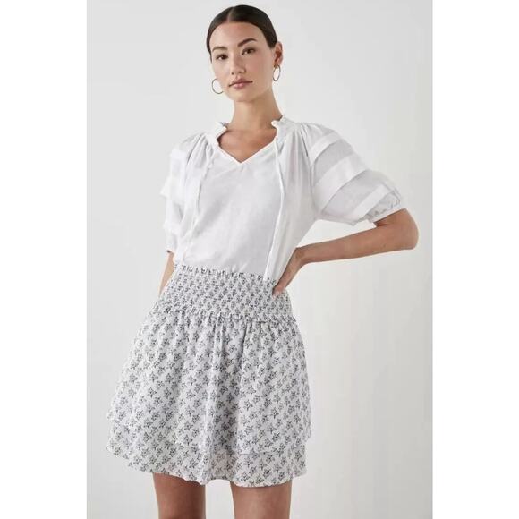 Rails Paris Linen Top in White -Small - Picture 2 of 13